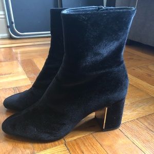 Diane B. handmade Italian velvet shoes